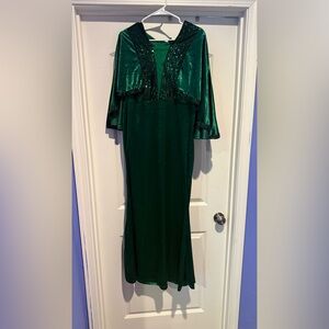 Elegant Green Evening Dress